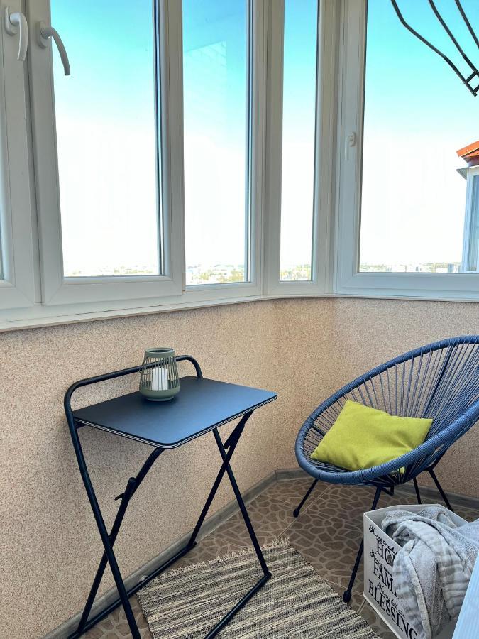 Apartment Relax. просторі та затишні