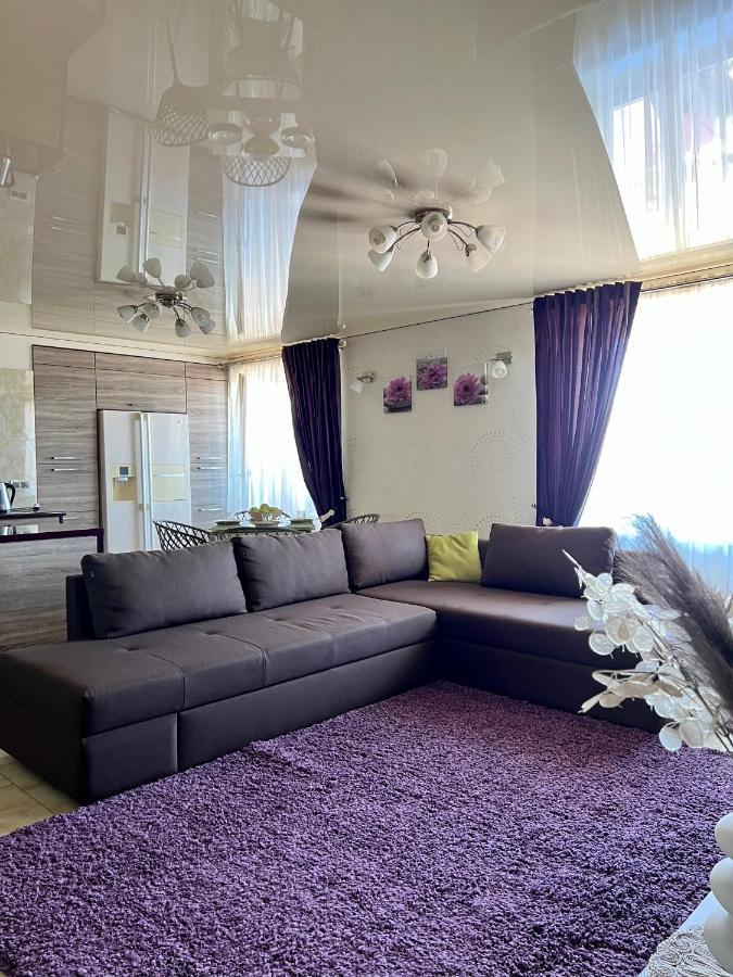 Apartment Relax. просторі та затишні *