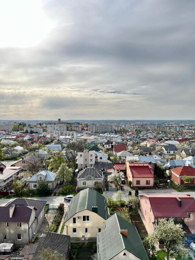 Apartment Relax. просторі та затишні